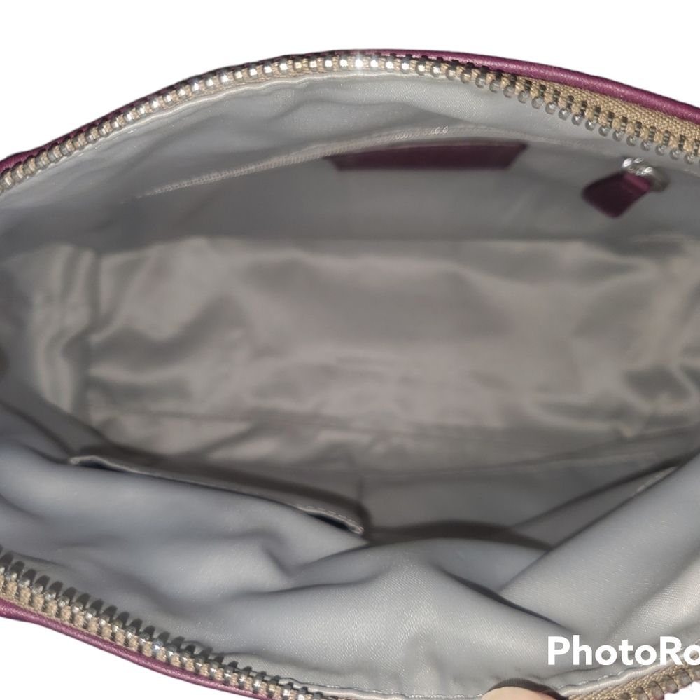 Coach Satchel - Picture 3 of 8